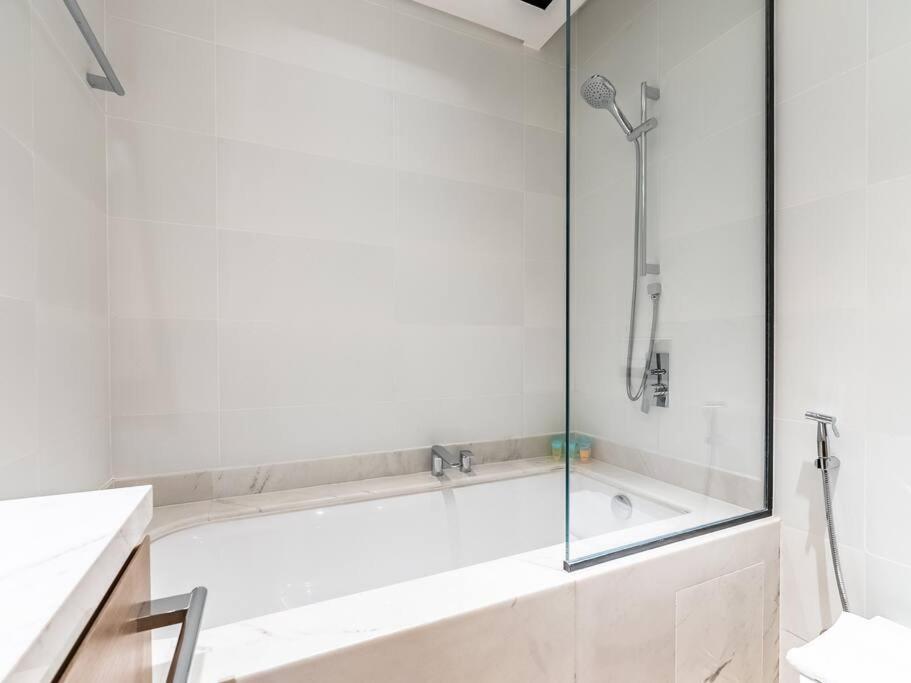 The Harbor Heights 1br In Palace Residences Creek *