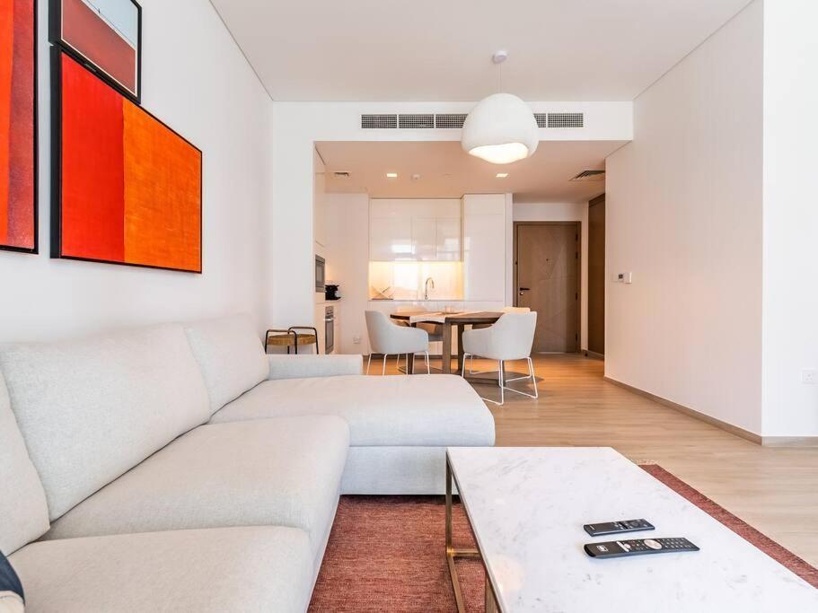 Apartment The Harbor Heights 1br In Palace Residences Creek