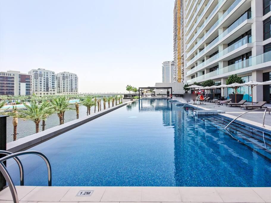 Apartment The Harbor Heights 1br In Palace Residences Creek